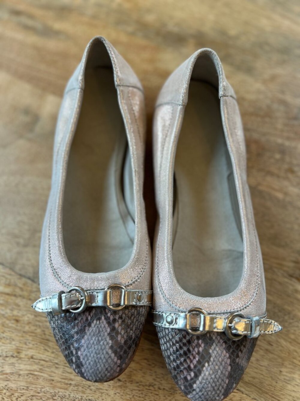 AGL Monika Toe Ballet Flat PREOWNED size 38 (US 7.5) - Picture 3 of 9